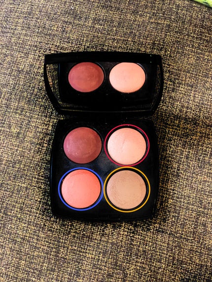 レ キャトル ルージュ ユー エ ジュ /CHANEL/アイシャドウパレットを使ったクチコミ(2枚目)