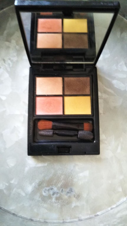 ミネラルクラッシィシャドー/エトヴォス/アイシャドウパレットを使ったクチコミ(1枚目)