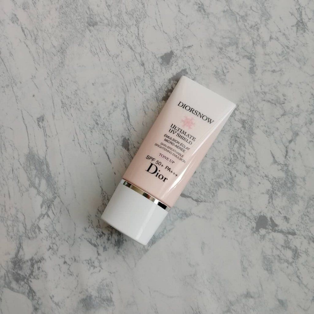 【旧】スノー UVシールド トーンアップ 50+/Dior/日焼け止めミルクを使ったクチコミ(2枚目)