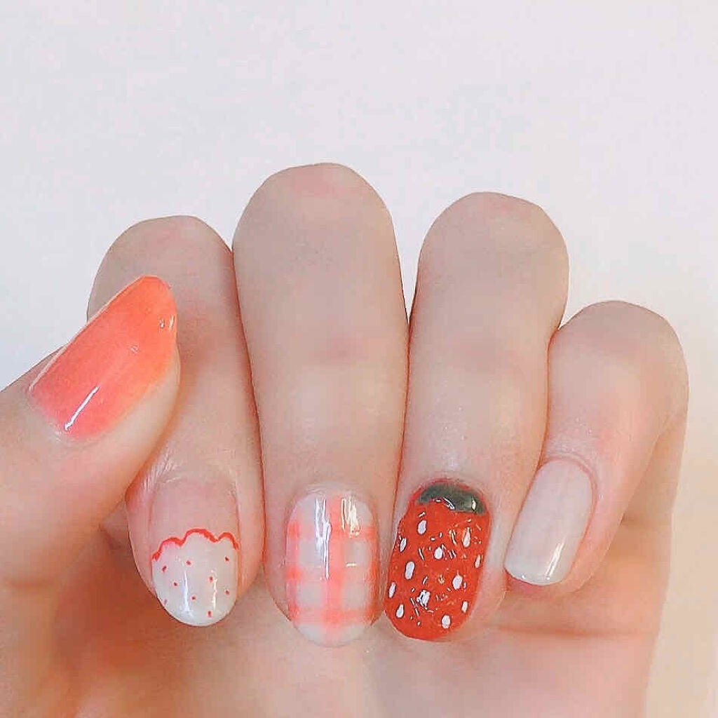 カラフルネイルズ/キャンメイク/マニキュアを使ったクチコミ(2枚目)