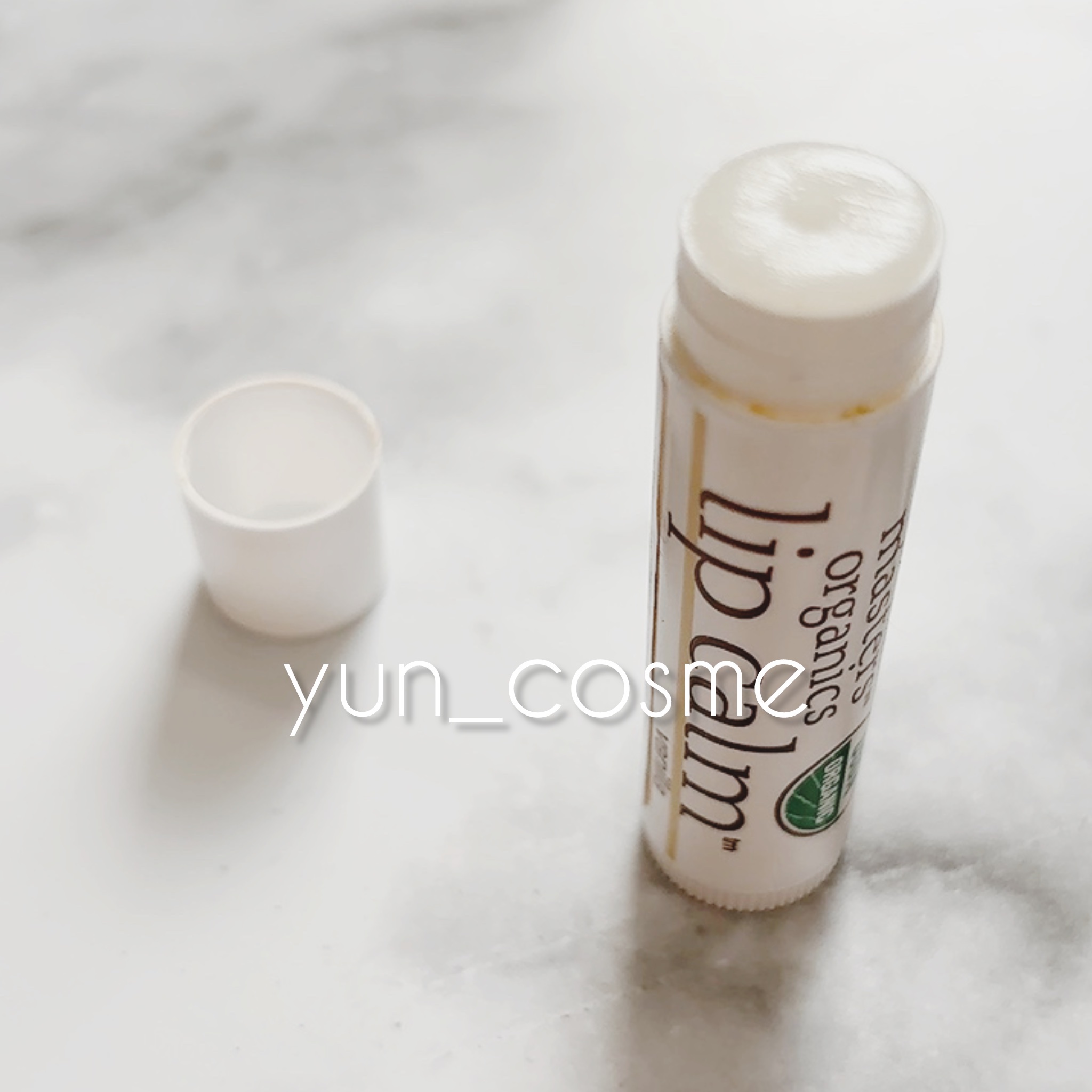 リップカーム バニラ/john masters organics/リップクリームを使ったクチコミ（2枚目）