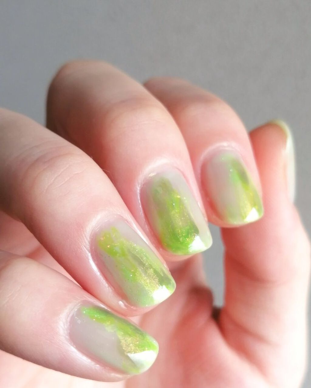 グラッシーネイルカラー/Laka/マニキュアを使ったクチコミ（3枚目）