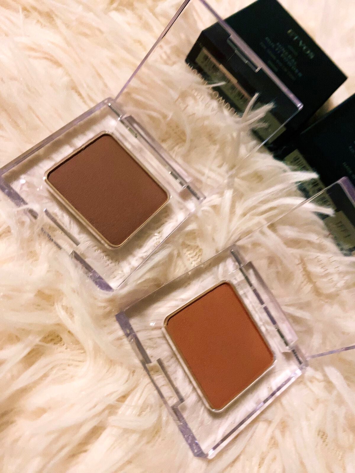 ミネラルマルチパウダー/エトヴォス/単色アイシャドウを使ったクチコミ(2枚目)