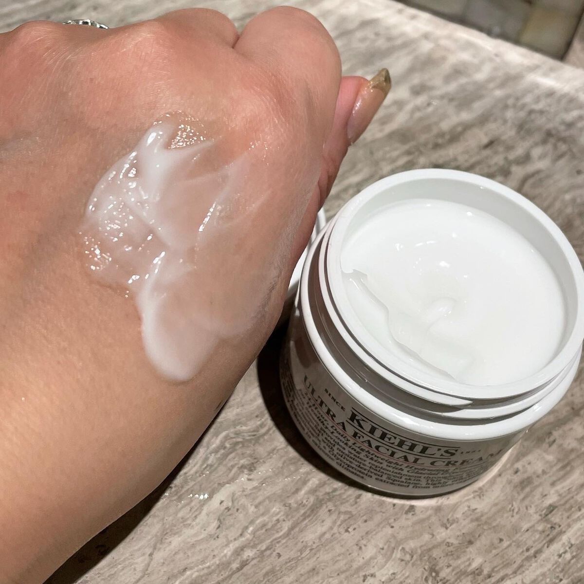 クリーム UFC/Kiehl's/フェイスクリームを使ったクチコミ(4枚目)