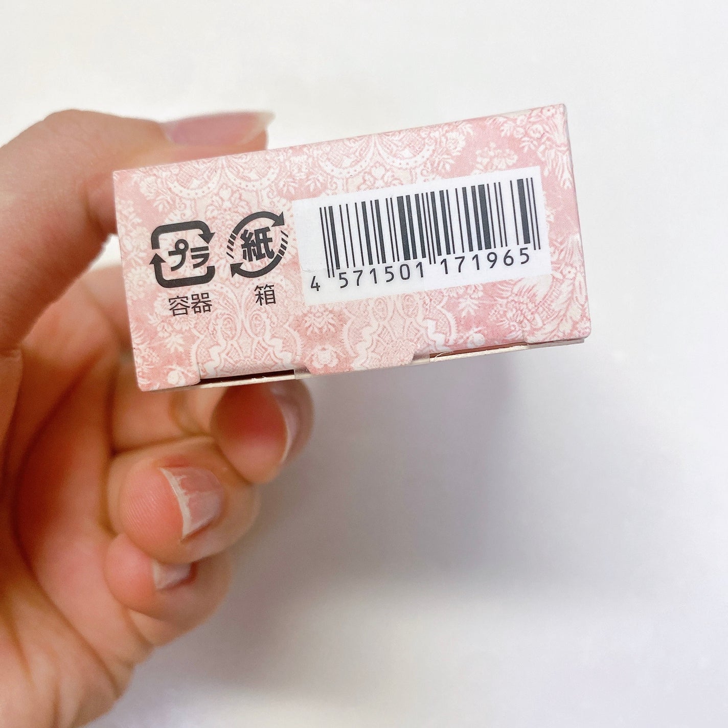 女王のカメオリップスティック/COLORROSE/口紅を使ったクチコミ(10枚目)