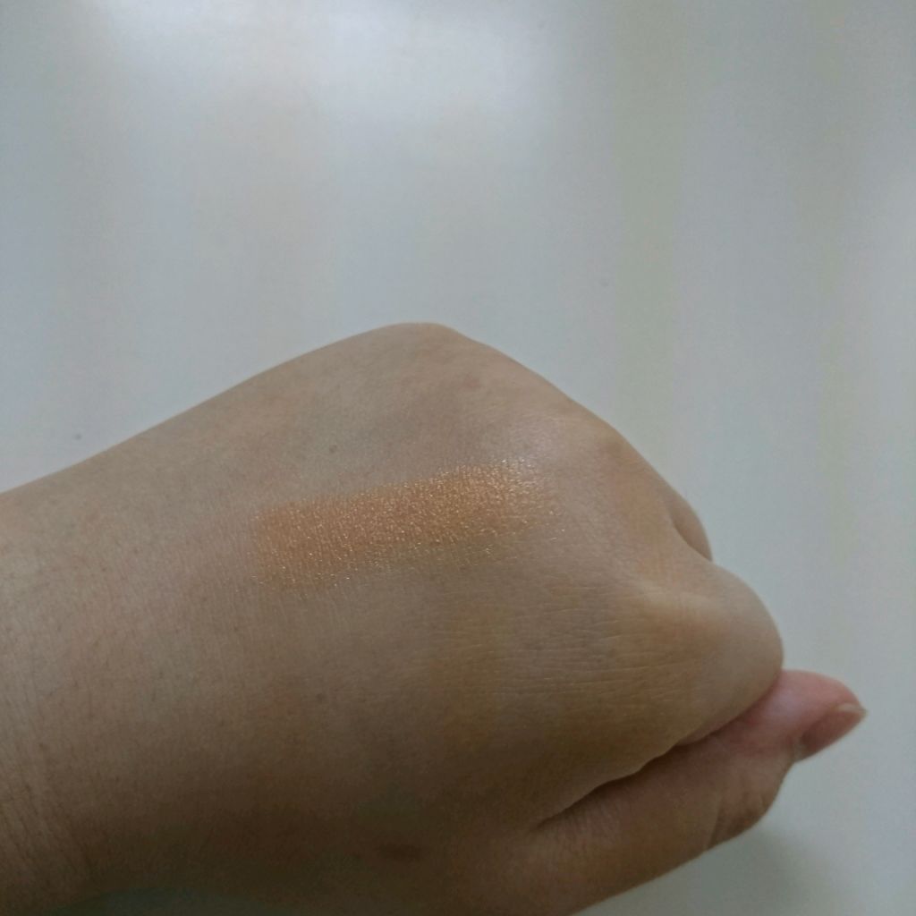 インジーニアス パウダーアイズ N/RMK/単色アイシャドウを使ったクチコミ（2枚目）