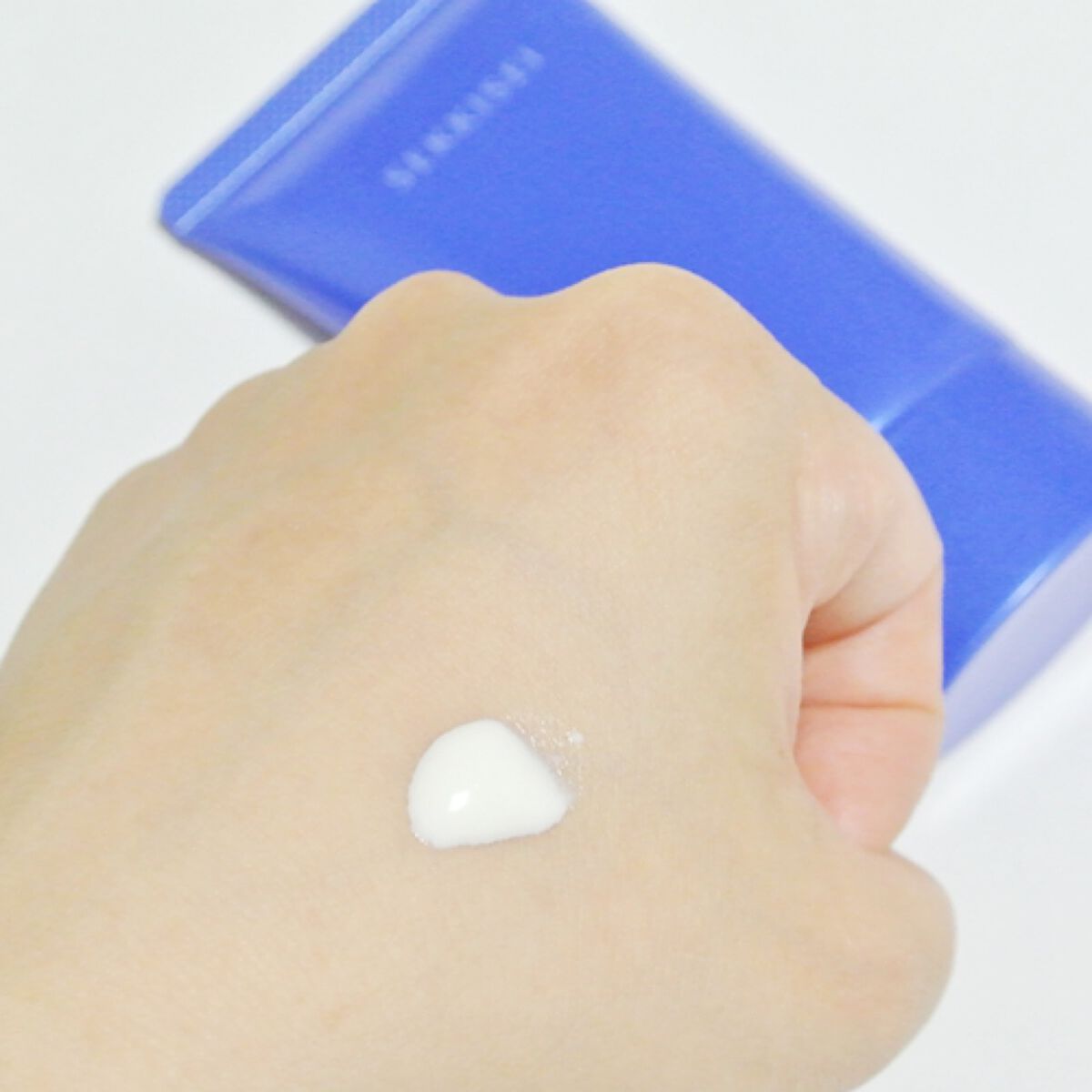 クリアウェルネス ＵＶエッセンスジェル/雪肌精/日焼け止めジェルを使ったクチコミ（3枚目）