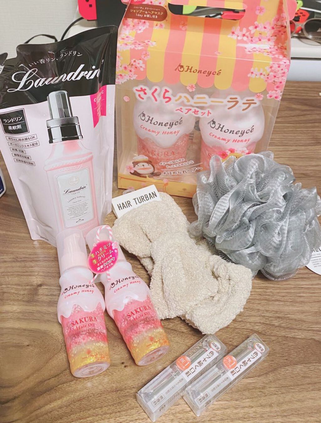 ハニーチェ モイスチャーリペア ヘアオイルのクチコミ「
初投稿です☆
よろしくお願い致します。（o_ _)ｏ））


購入品＊

・ラ.....」（1枚目）