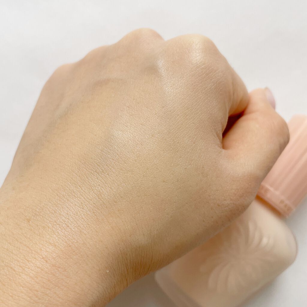 モイスチュアライジング ファンデーション プライマー/PAUL & JOE BEAUTE/化粧下地を使ったクチコミ(5枚目)