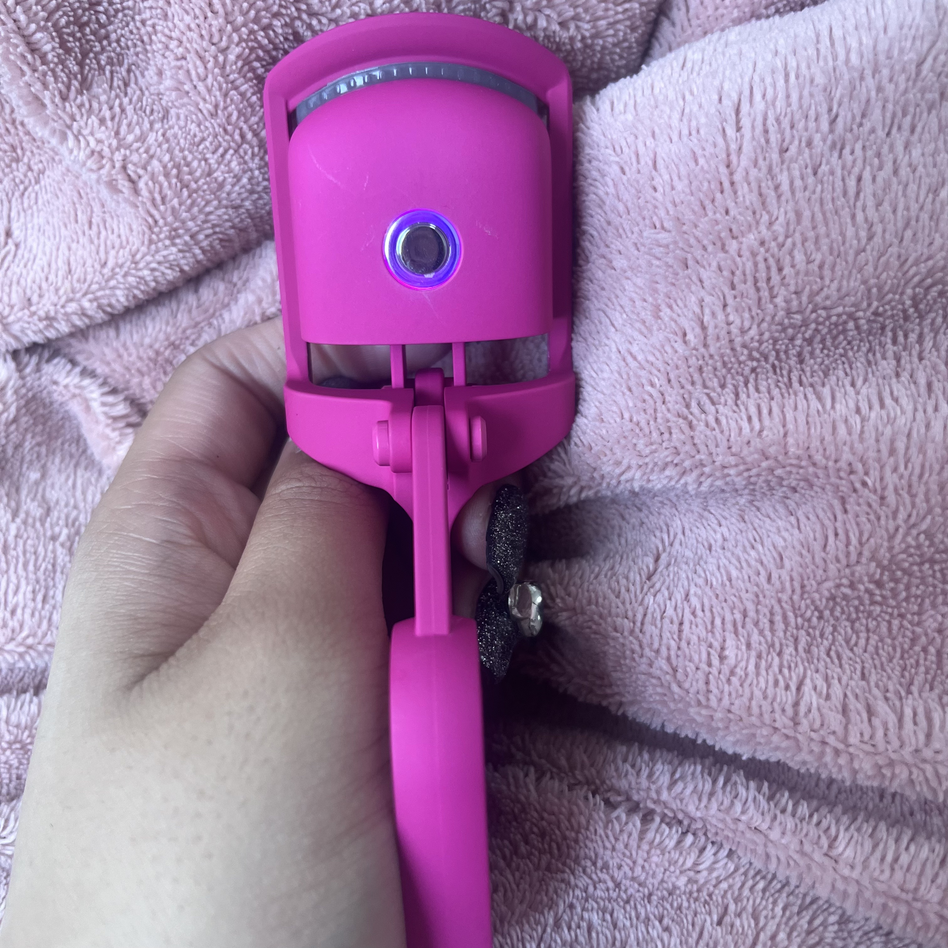 天まで届け！ホットビューラー　ビューラータイプ/ヒロインメイク/ビューラーを使ったクチコミ（3枚目）