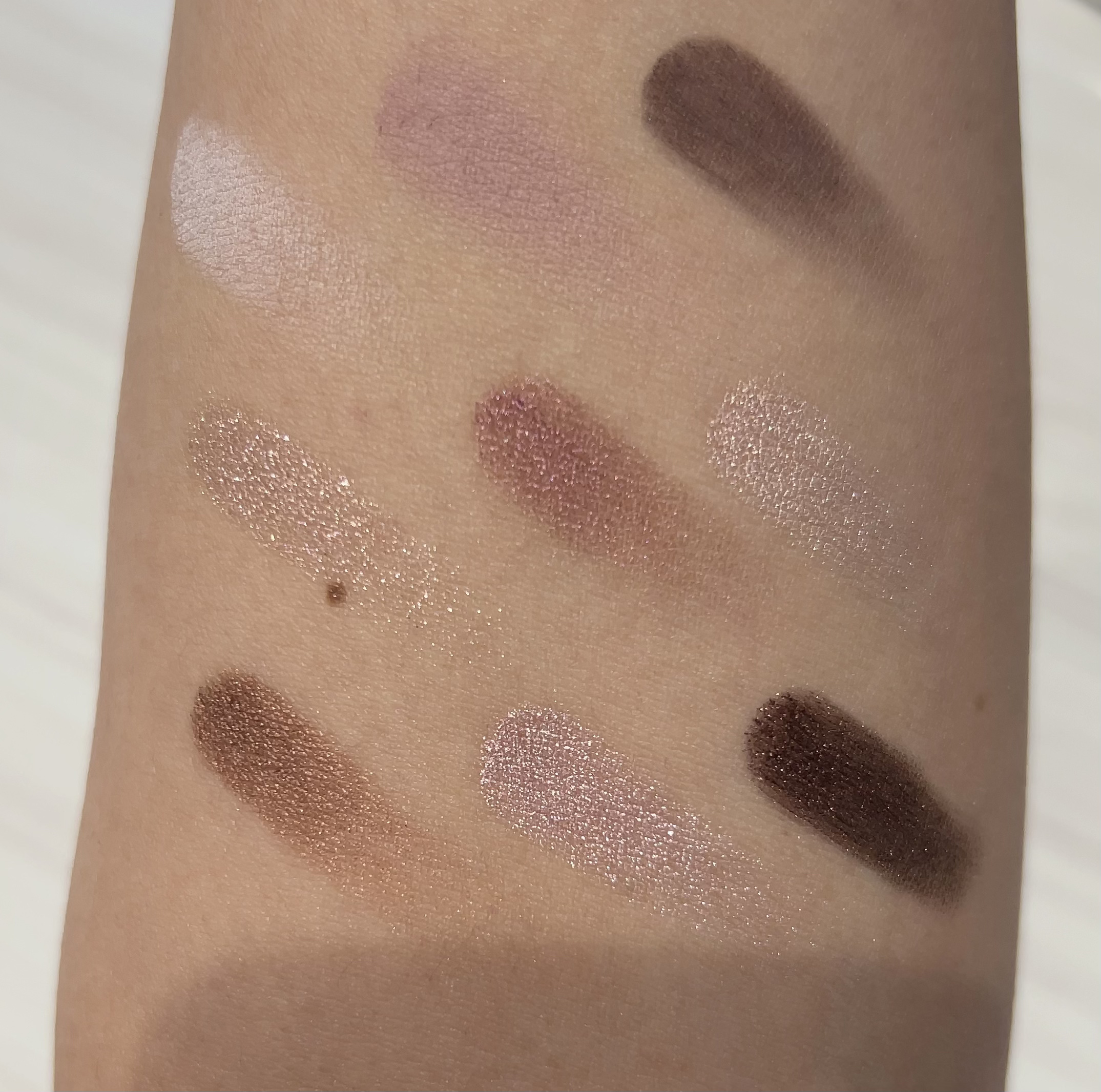 スターライト ドリームス アイシャドウ パレット /ローラ メルシエ/アイシャドウパレットを使ったクチコミ（3枚目）