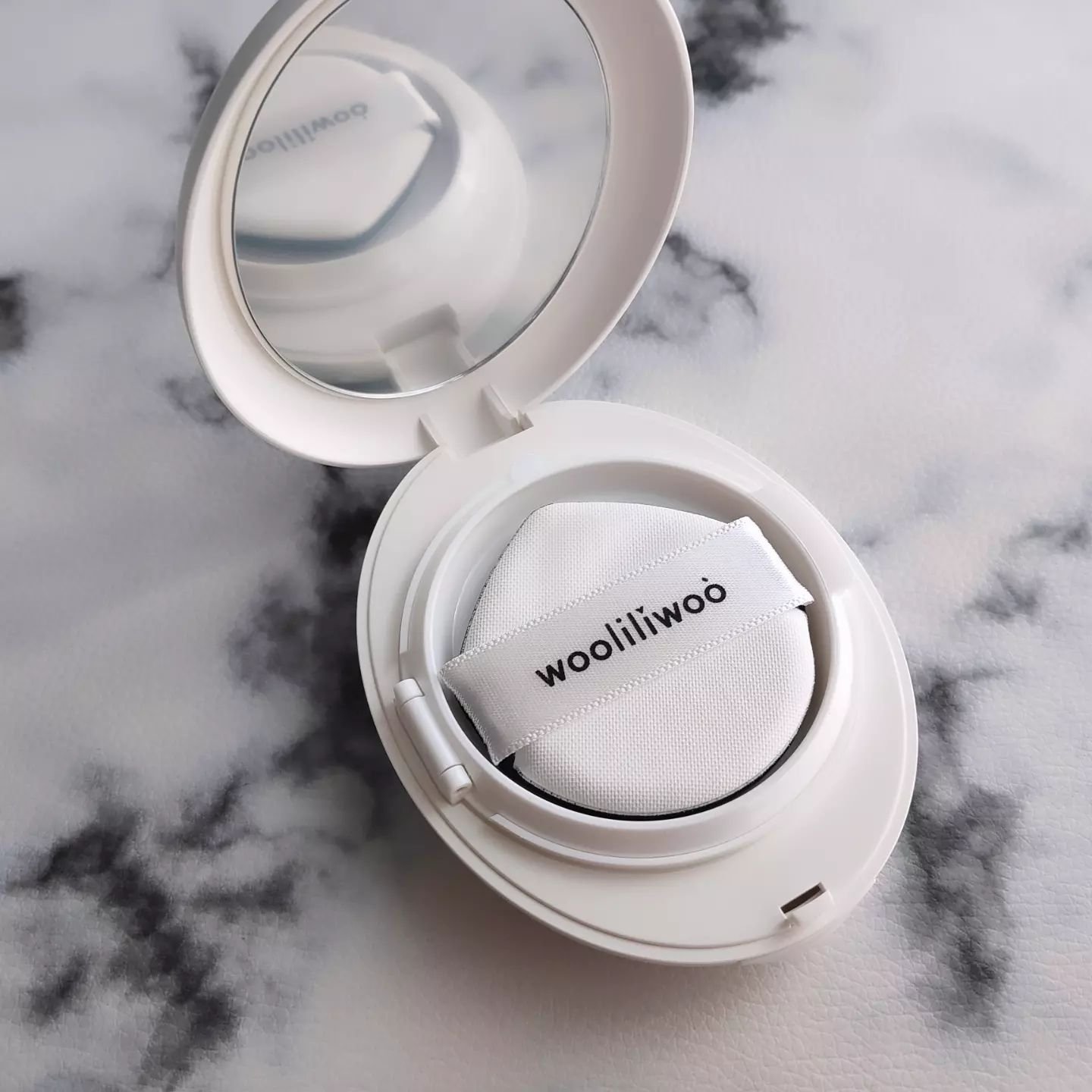 エッグサンクッション/wooliliwoo/日焼け止めローションを使ったクチコミ（2枚目）