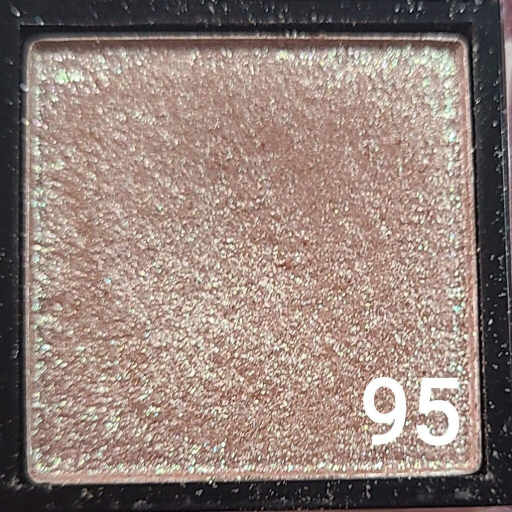 eyeshadow/SLN/単色アイシャドウを使ったクチコミ(5枚目)