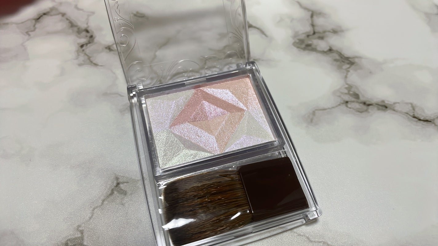 パールグロウハイライト/CEZANNE/ハイライト・シェーディングを使ったクチコミ(2枚目)