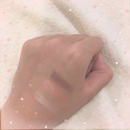 エルファー プロフェッショナル アイシャドウ/DAISO/アイシャドウパレットを使ったクチコミ(3枚目)