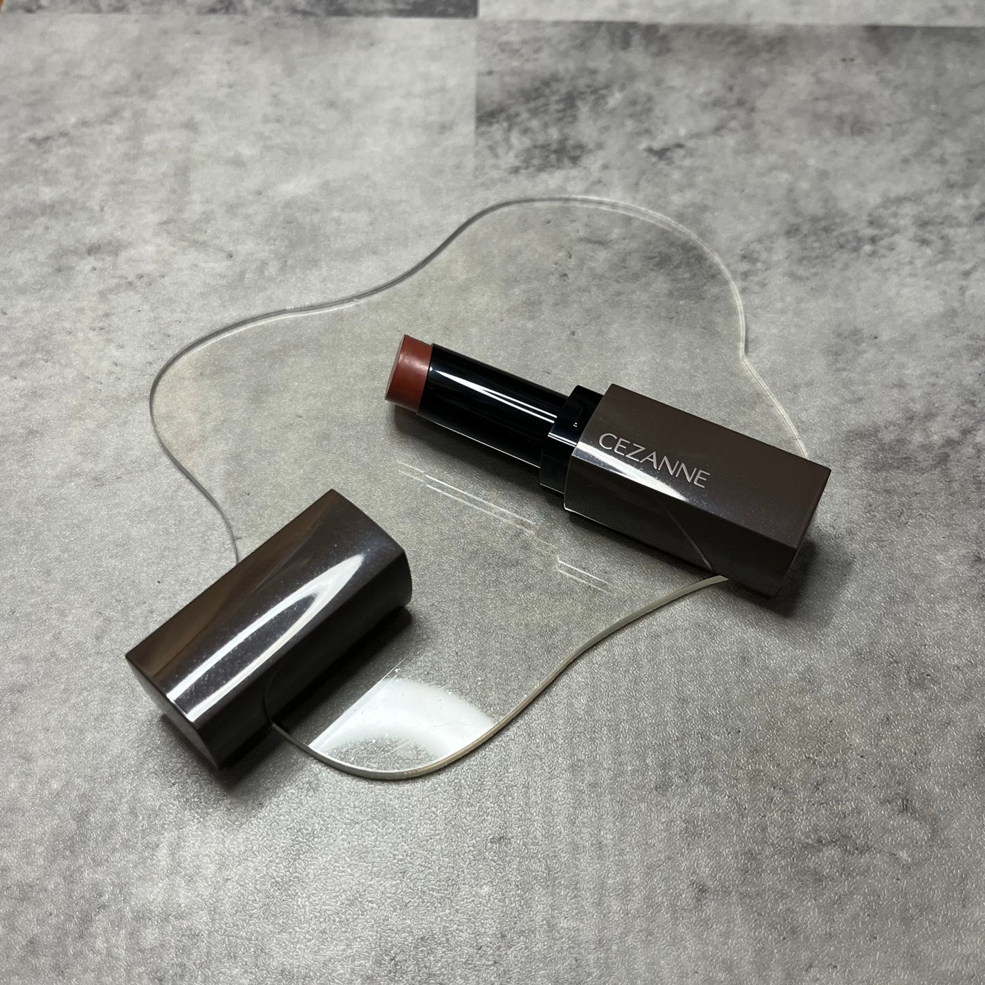 リップカラーシールド/CEZANNE/口紅を使ったクチコミ(3枚目)