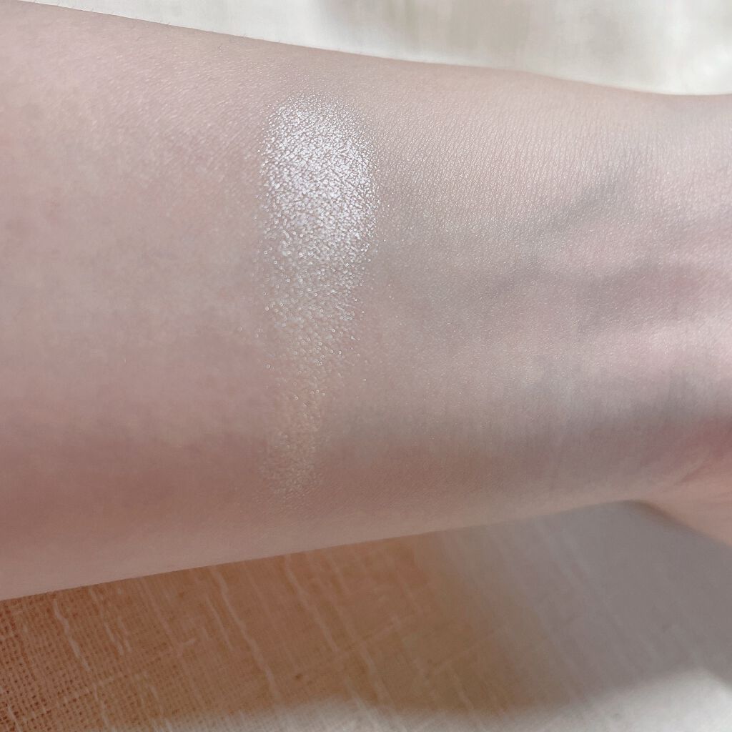 パールグロウハイライト/CEZANNE/パウダーハイライトを使ったクチコミ（2枚目）