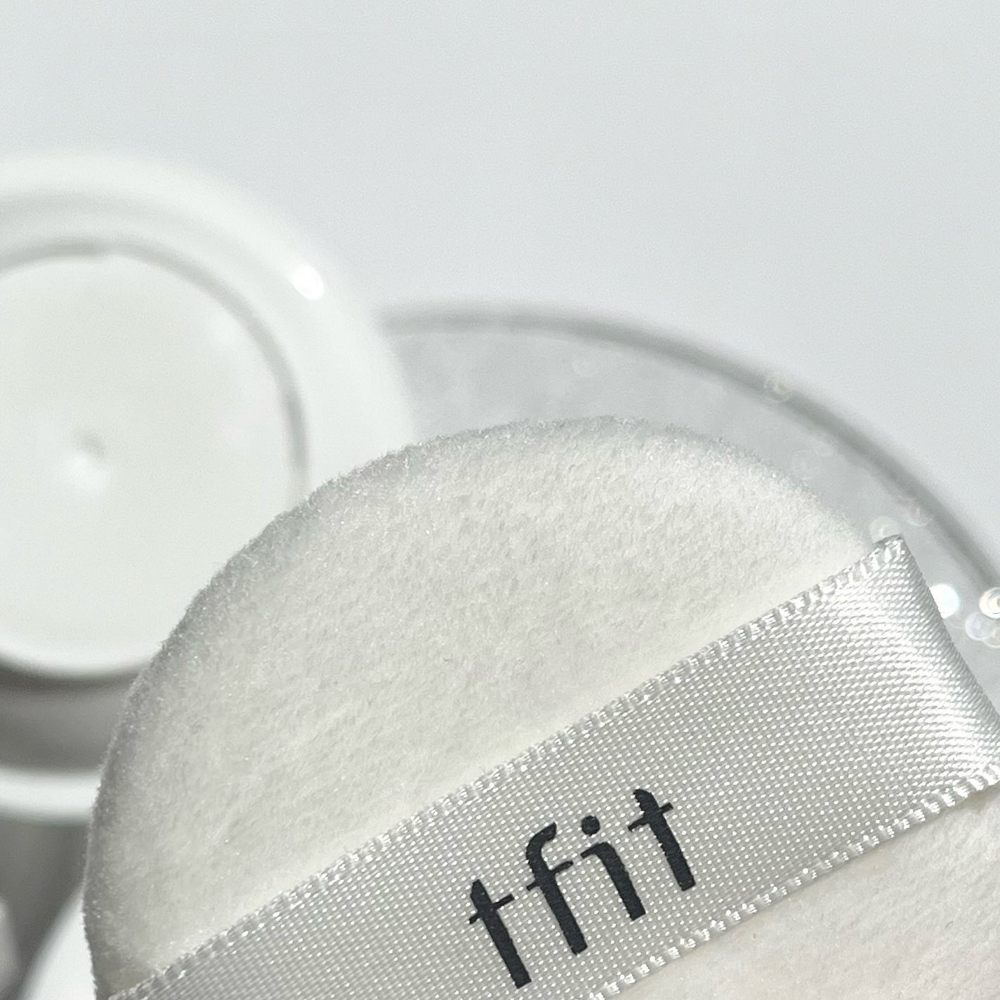 トランスルーセントセットフィニッシングパウダー/TFIT/ルースパウダーを使ったクチコミ(4枚目)