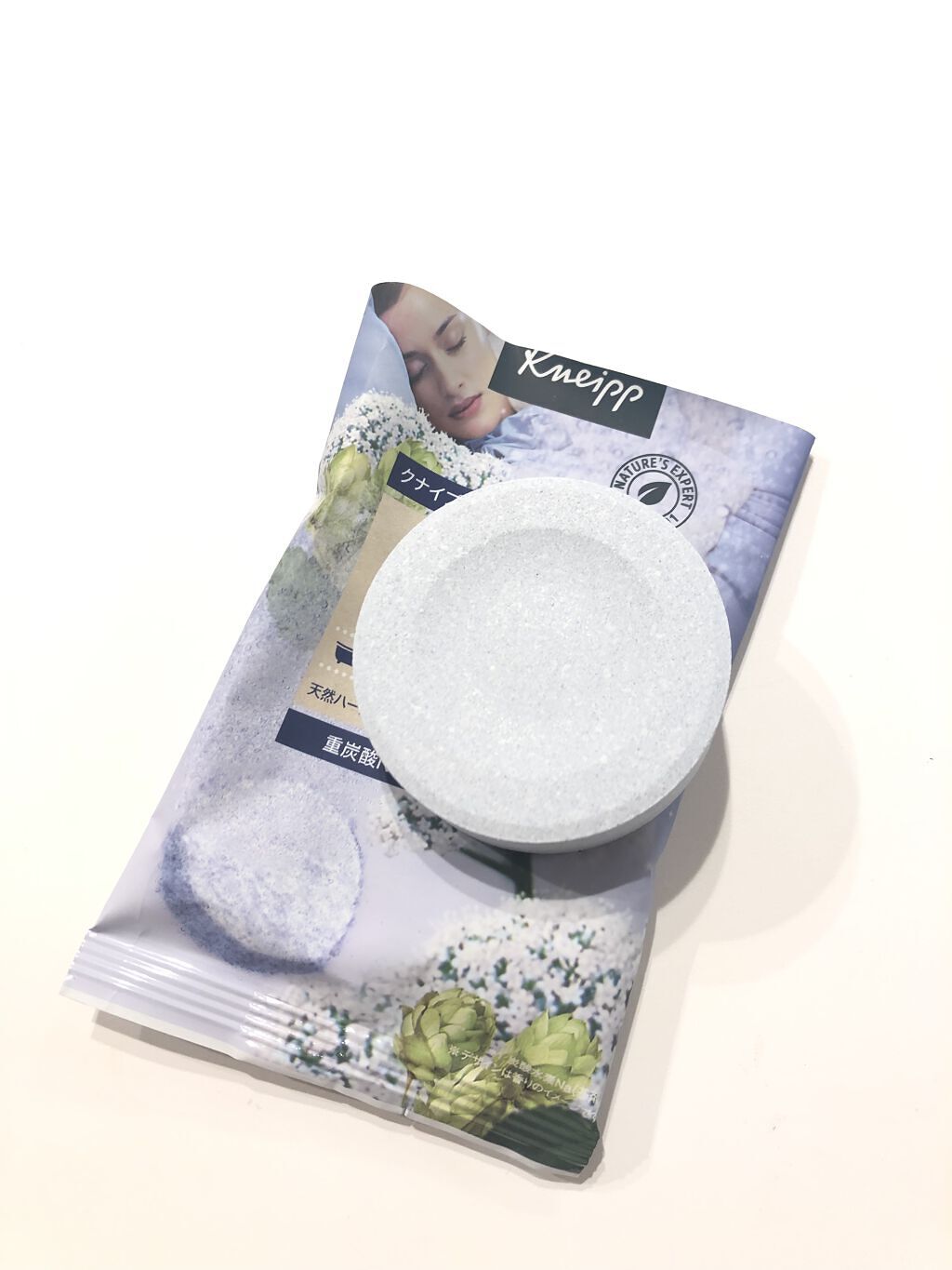 クナイプ グーテナハト スパークリングタブレット ホップ＆バレリアンの香り 1錠入り/クナイプ/炭酸系入浴剤を使ったクチコミ（2枚目）