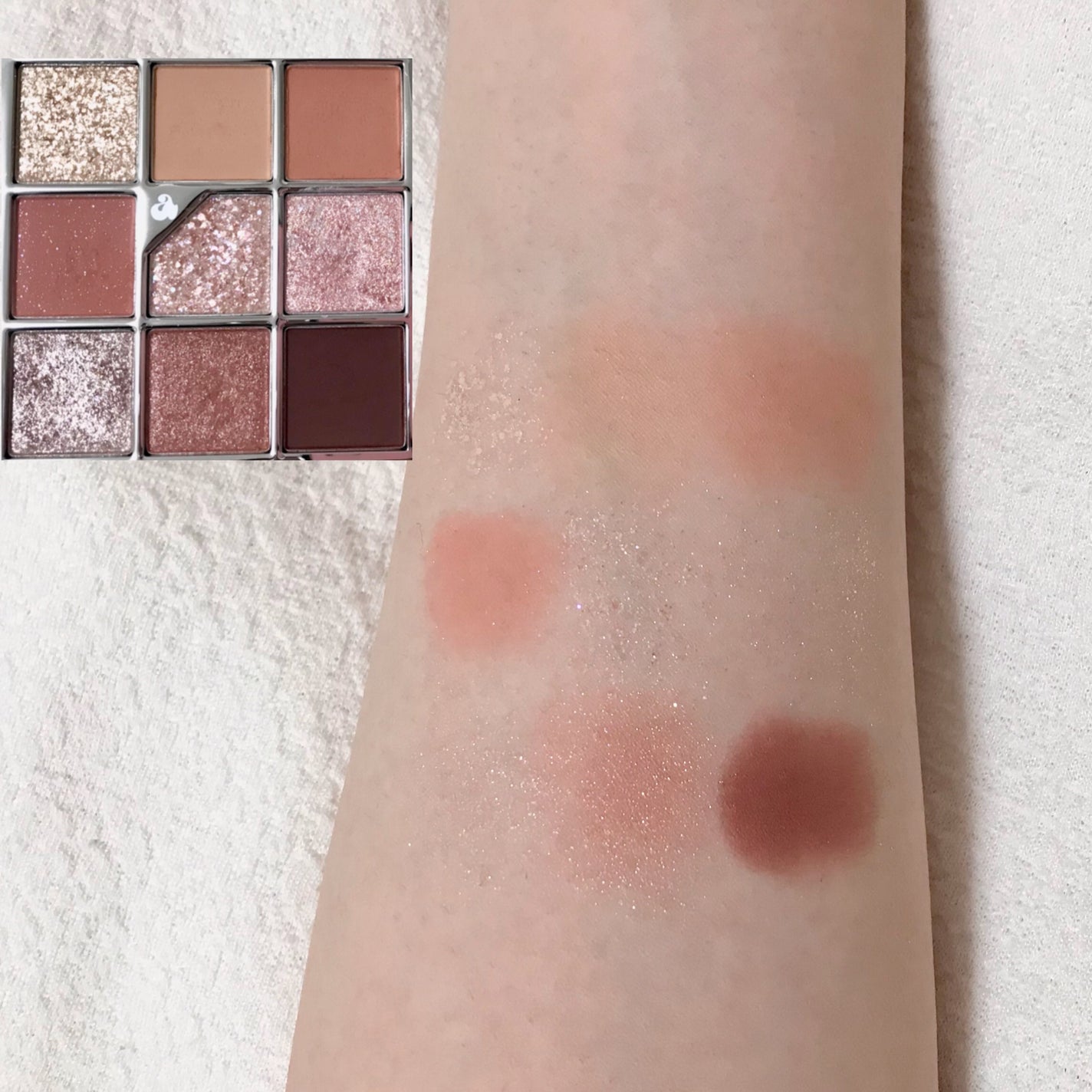 グリッターペディアアイパレット/unleashia/アイシャドウパレットを使ったクチコミ(3枚目)