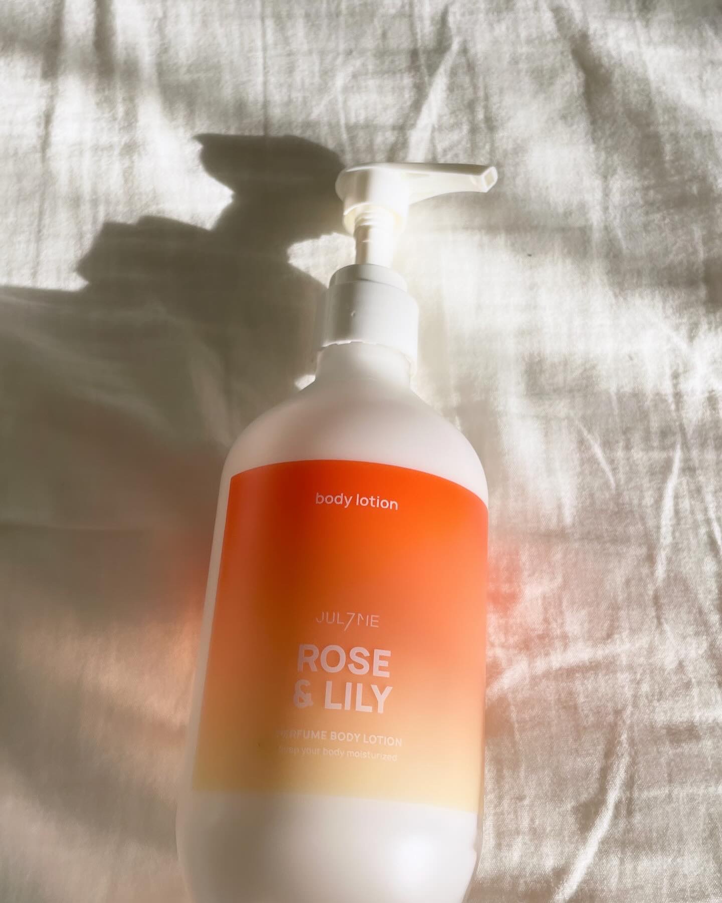 ジュライミー ボディローション ローズ＆リリー/JUL7ME/ボディローションを使ったクチコミ（1枚目）