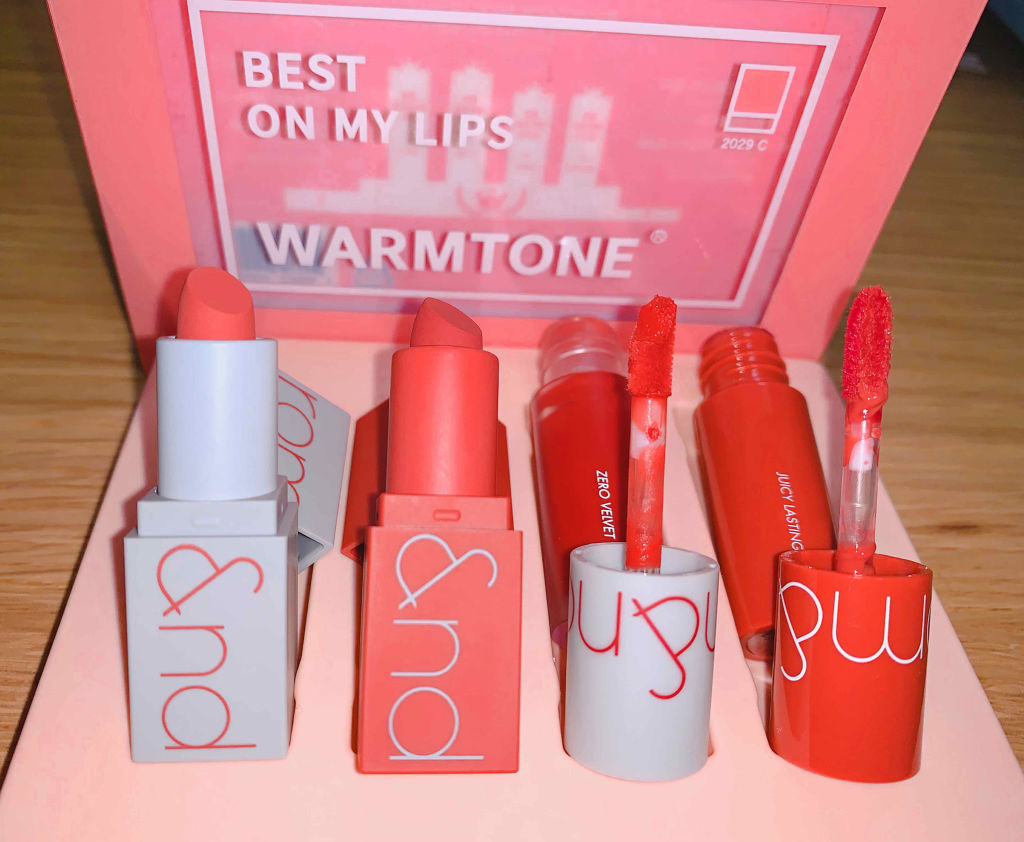 ジューシーラスティングティント/rom&nd/リップティントを使ったクチコミ（2枚目）