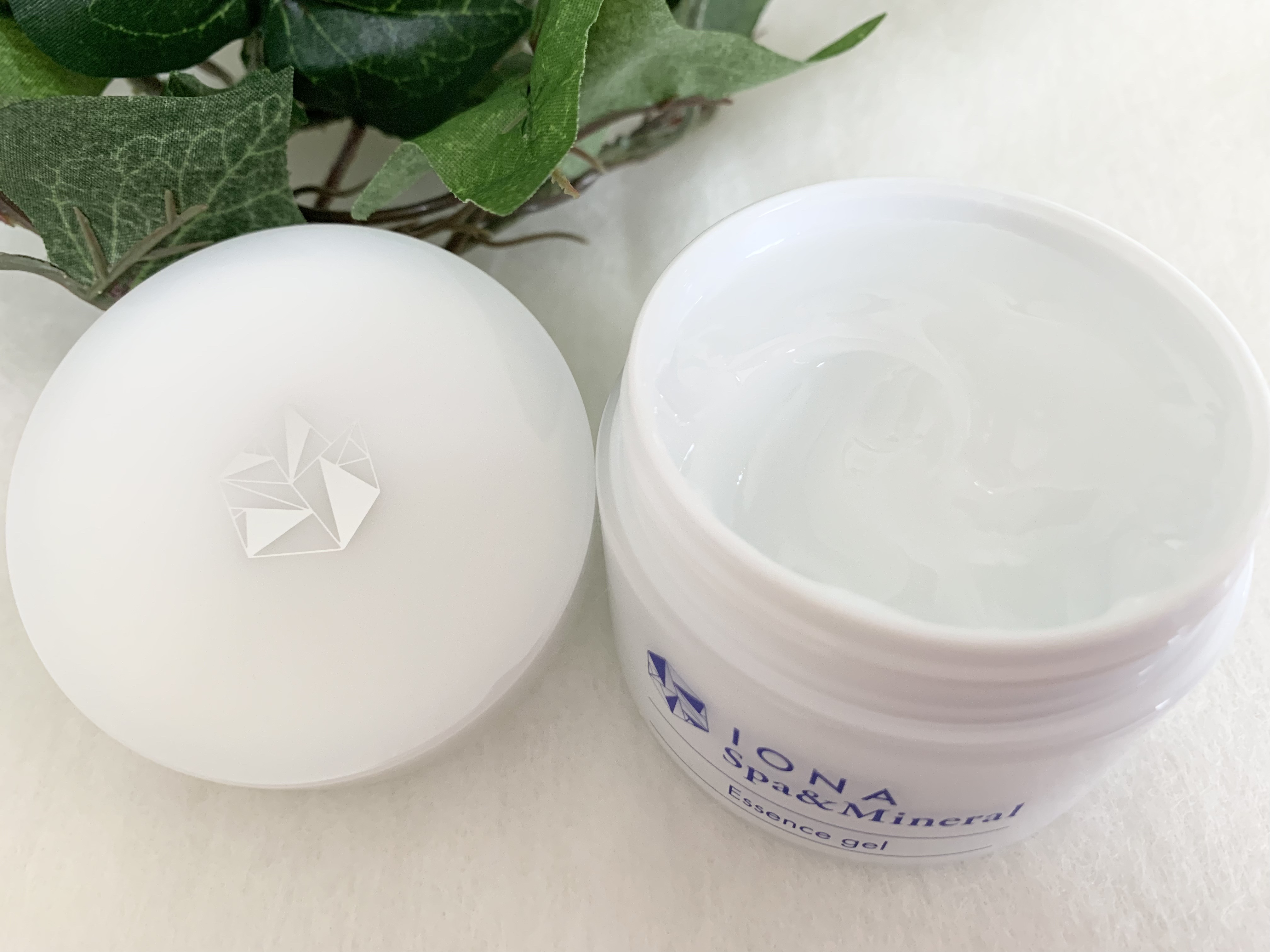 スパ＆ミネラル エッセンス ジェル/IONA/フェイスクリームを使ったクチコミ（2枚目）