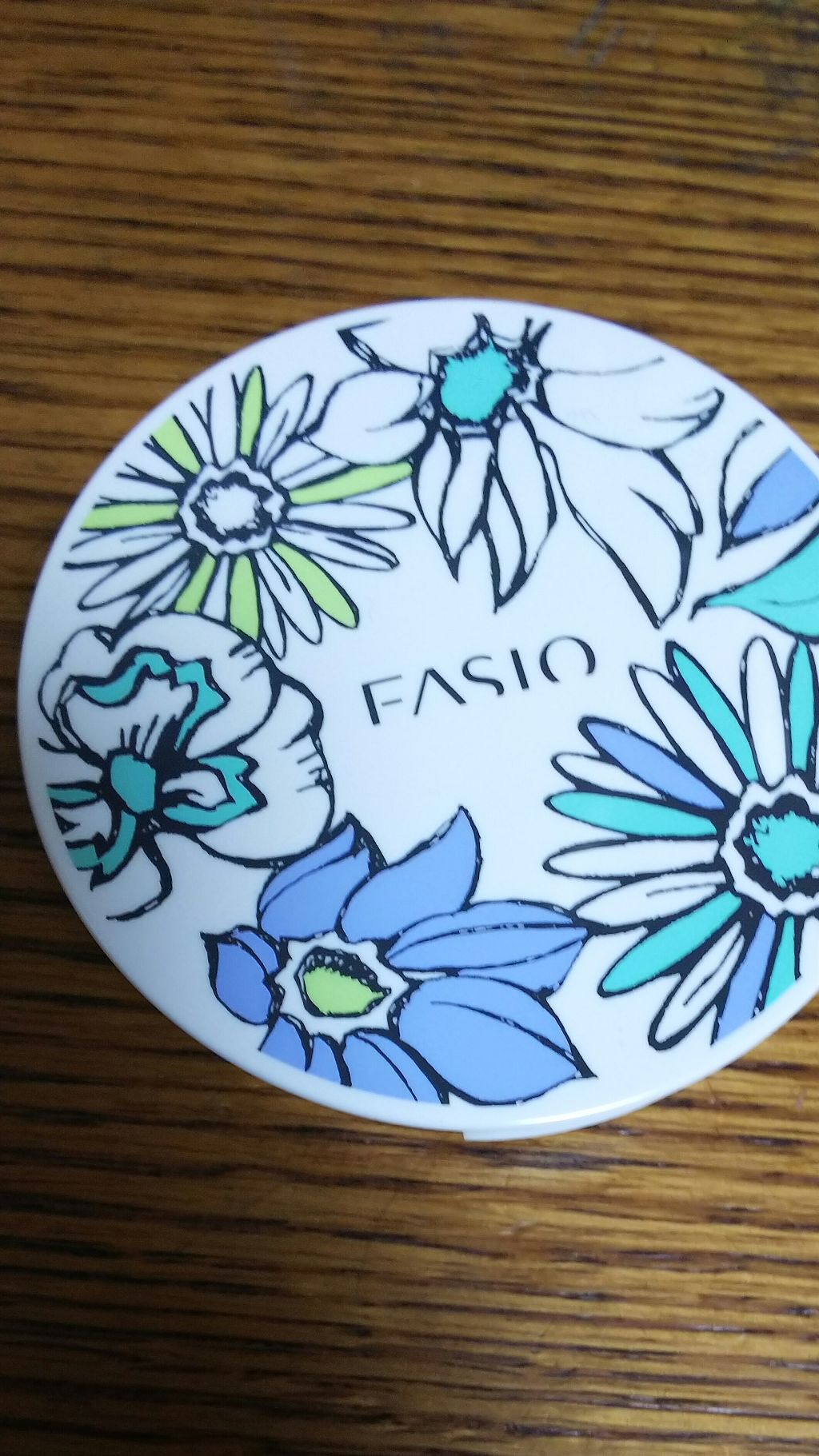 ウォータープルーフ フェイスパウダー/FASIO/プレストパウダーを使ったクチコミ（1枚目）