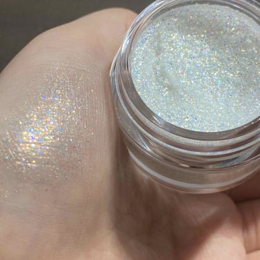 ColourPop Glitterally Obsessedのクチコミ「🥀COLOURPOP-GLITTERALLY OBSESSED BODY GLITTER #w.....」（2枚目）