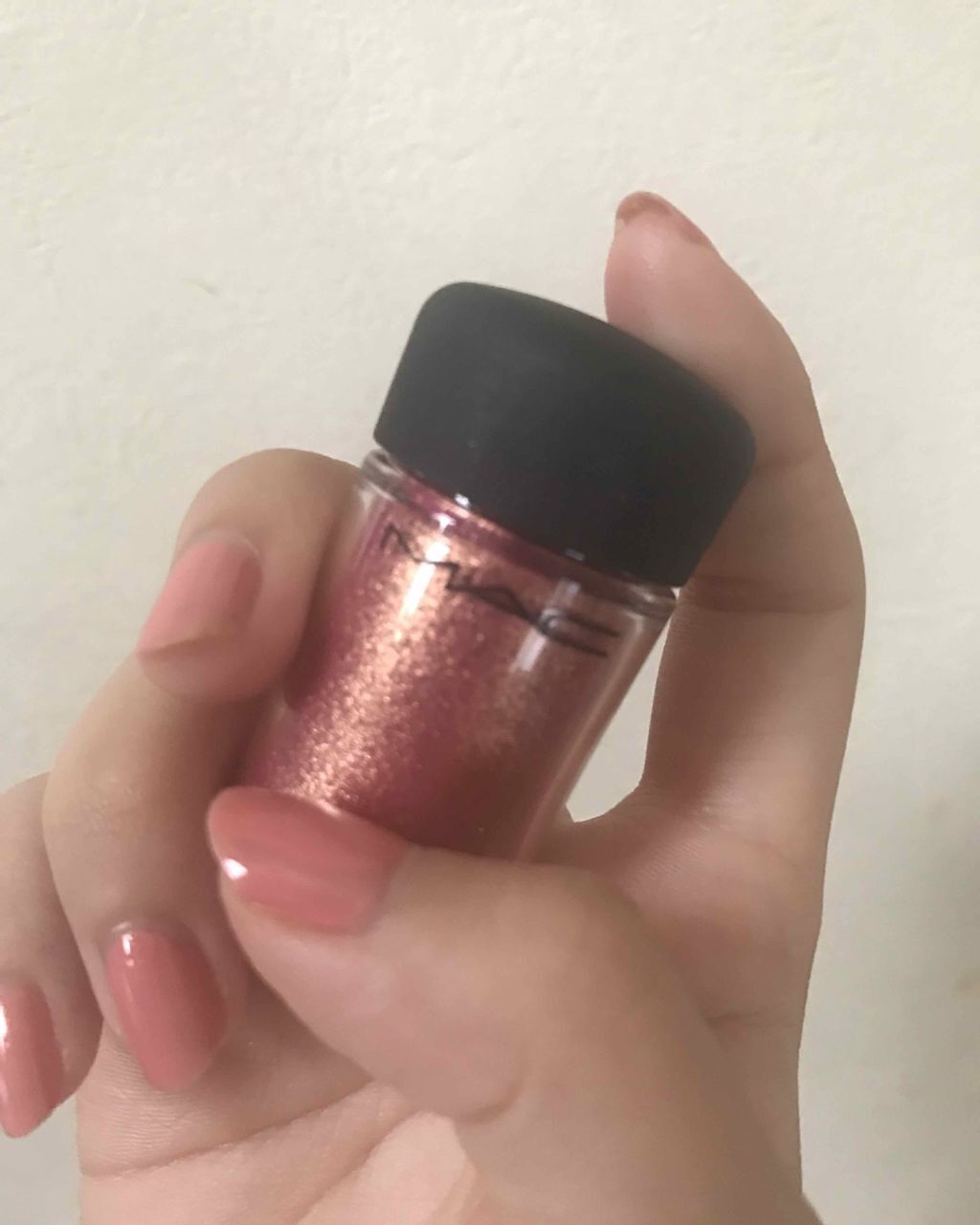 ピグメント ローズ（LITTLE）/M・A・C/単色アイシャドウを使ったクチコミ（1枚目）