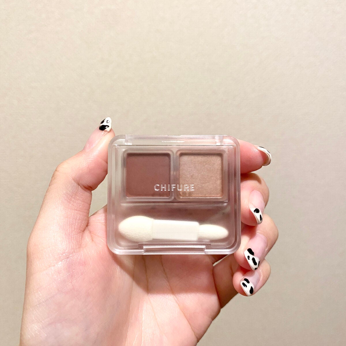 ツイン カラー アイシャドウ/ちふれ/アイシャドウパレットを使ったクチコミ(1枚目)