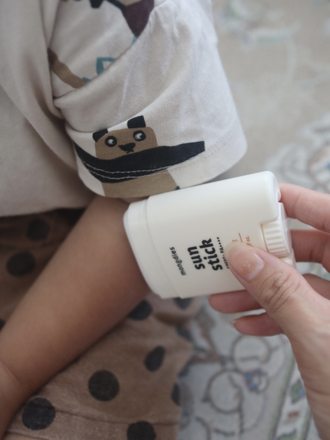 日焼け止めスティックSPF50＋ PA++++/モンディエス/日焼け止めスティックを使ったクチコミ（3枚目）