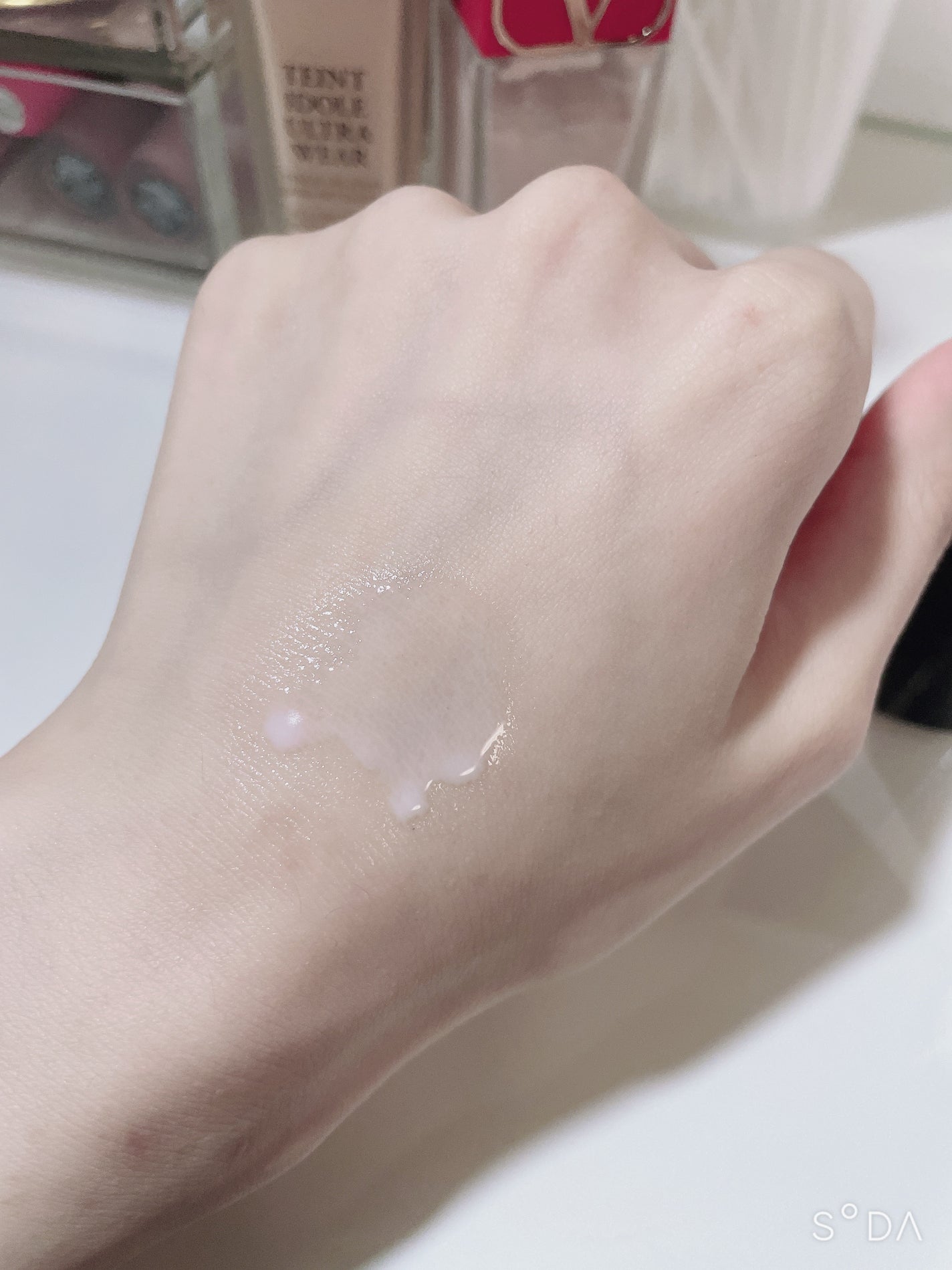 プリズム・リーブル・プレップ&セット・グロウ・ミスト/GIVENCHY/化粧下地を使ったクチコミ(2枚目)