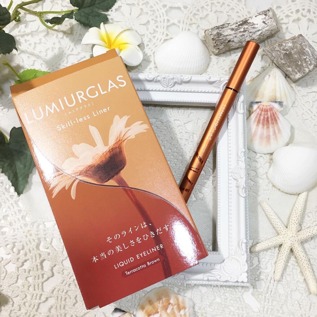 スキルレスライナー/LUMIURGLAS/リキッドアイライナーを使ったクチコミ(1枚目)