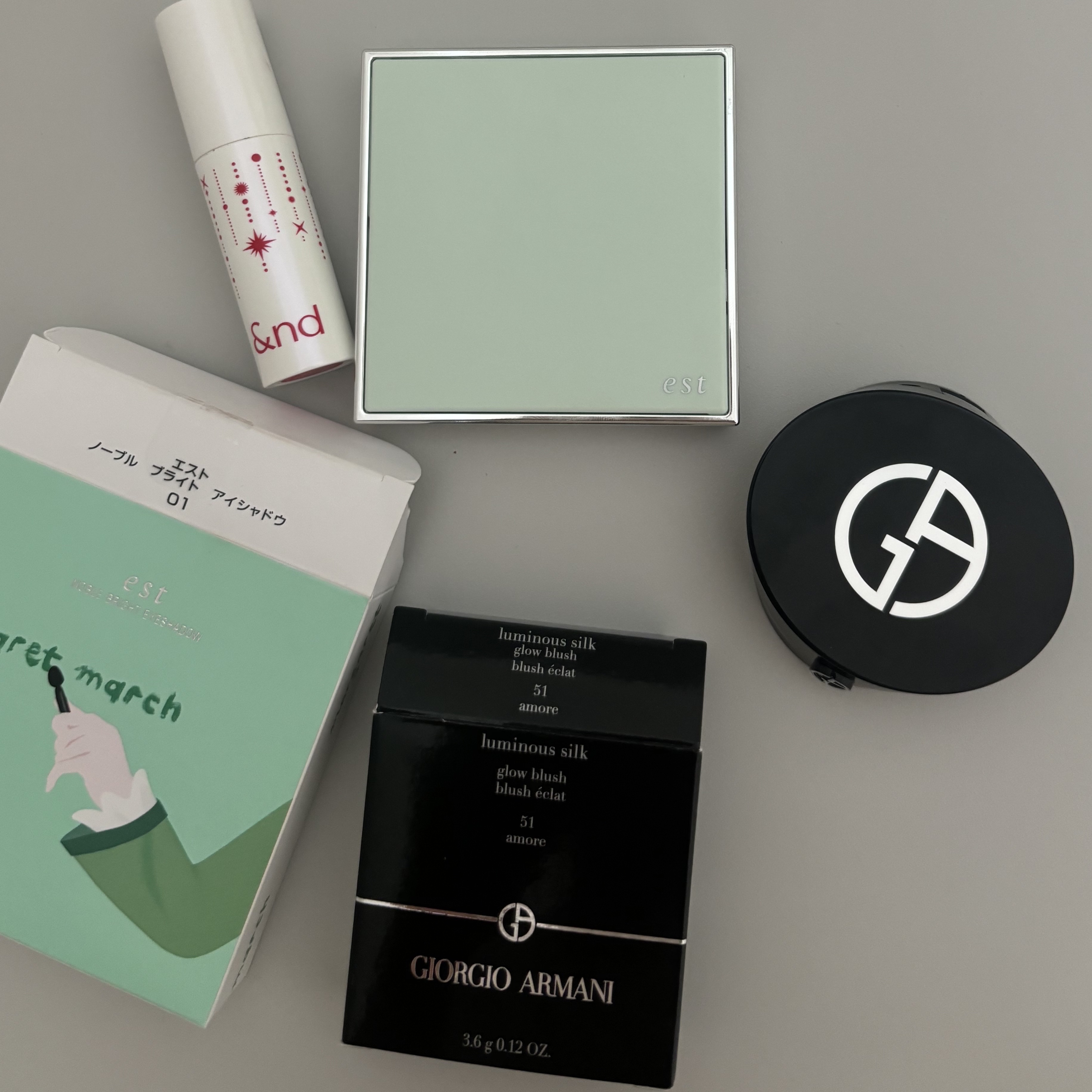 ルミナス シルク グロー ブラッシュ #51 アモーレ/ジョルジオ アルマーニ ビューティ/パウダーチークを使ったクチコミ（2枚目）