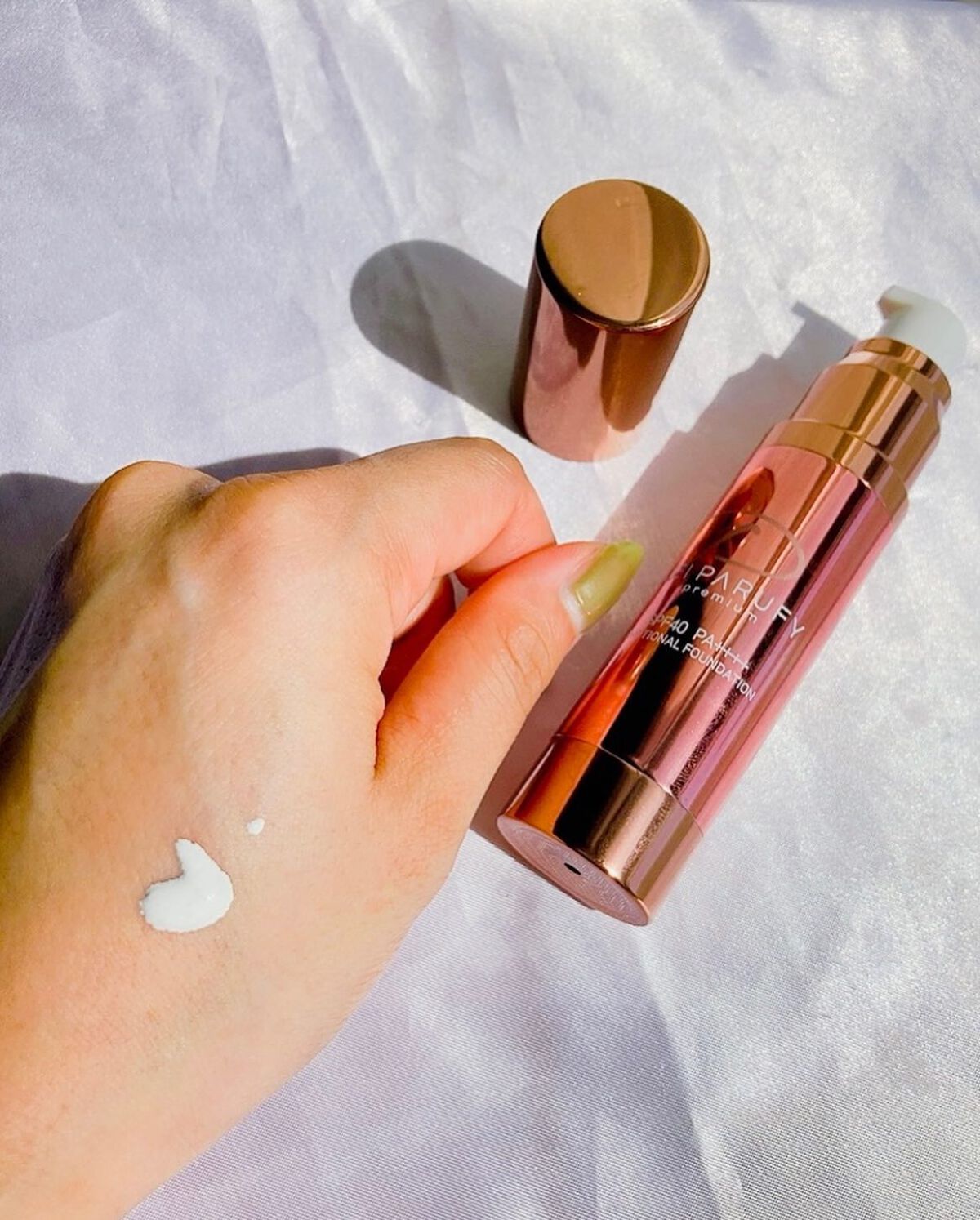 プレミアムエモーショナルファンデーション/LEI PARUFY/リキッドファンデーションを使ったクチコミ(3枚目)