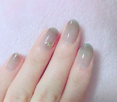 グラデーションネイル💅💞

【ネイルホリック】
ベースコート(SP 031)
トップコート(SP 043)

【ネイリスト】
クイッククリスタルネイルコート

ネイルホリックの黒いトップコートでグラデー