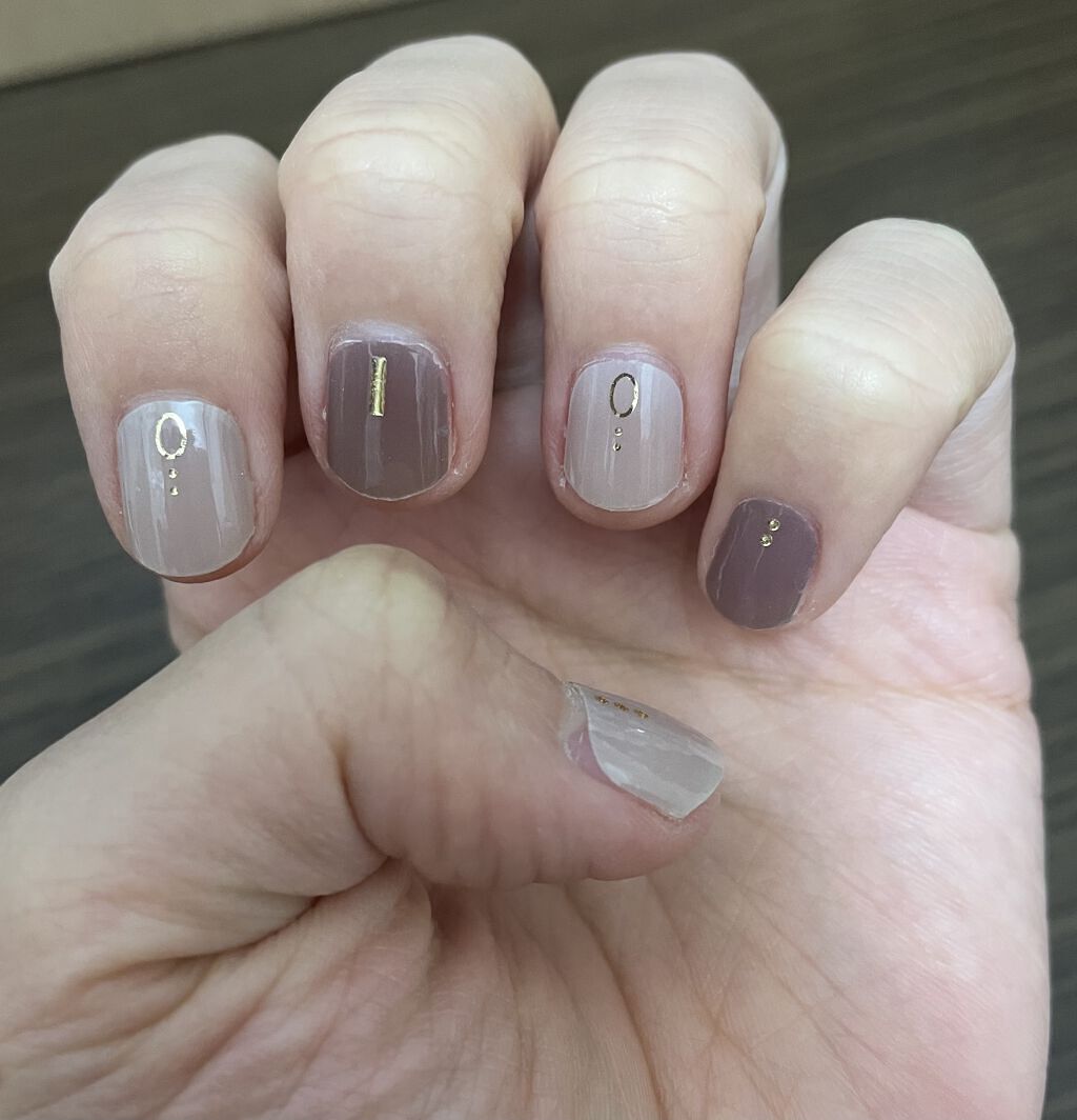 ジェルネイルシール/キャンドゥ/ネイルシールを使ったクチコミ（2枚目）