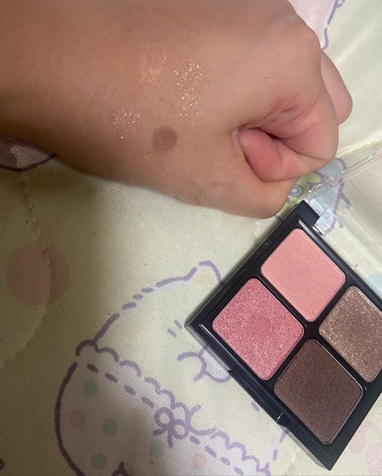 サテンフィットアイシャドウ/HOLIKA HOLIKA/アイシャドウパレットを使ったクチコミ(3枚目)