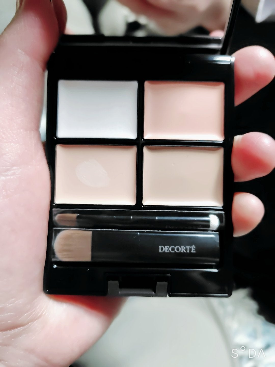 トーンパーフェクティング パレット/DECORTÉ/パレットコンシーラーを使ったクチコミ(1枚目)