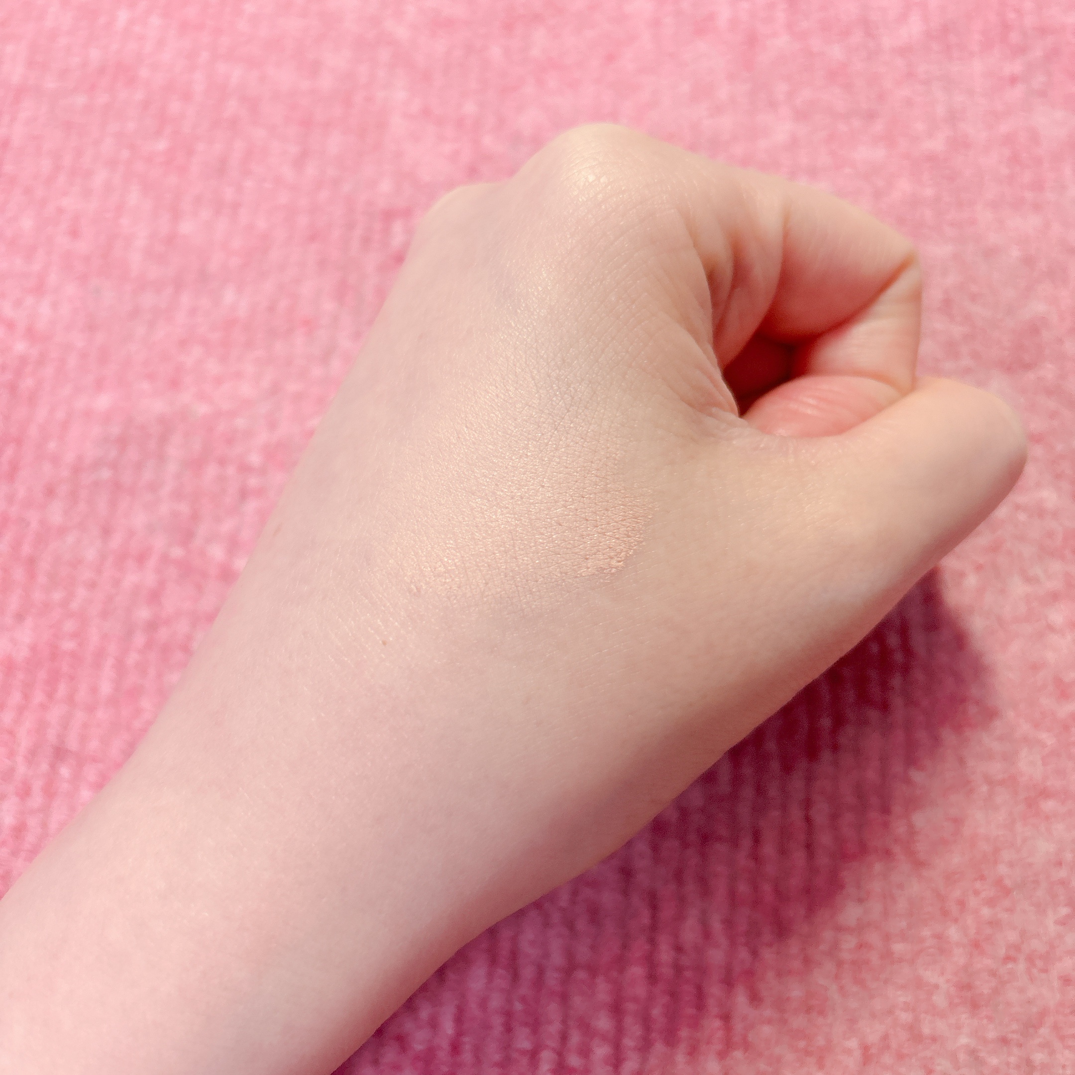 グロウ＆カバークッションファンデーション/パーフェクトワン/クッションファンデーションを使ったクチコミ（3枚目）