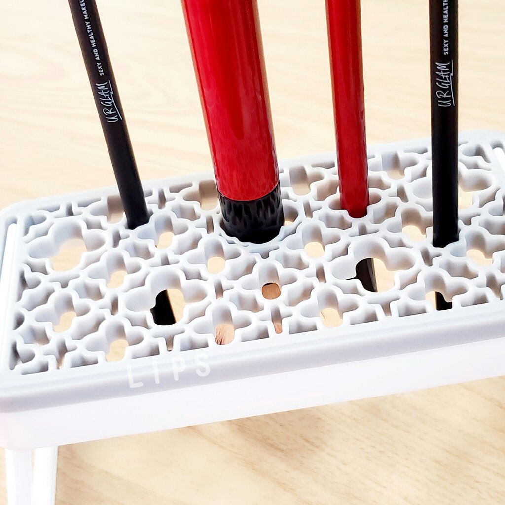 メイクブラシスタンド/セリア/その他化粧小物を使ったクチコミ（3枚目）