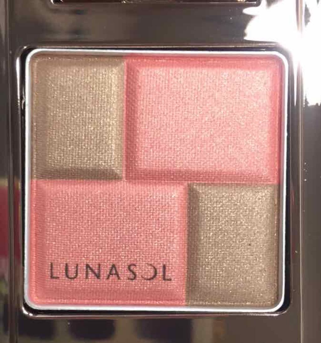 メルティングカラーアイズ/LUNASOL/アイシャドウパレットを使ったクチコミ(2枚目)