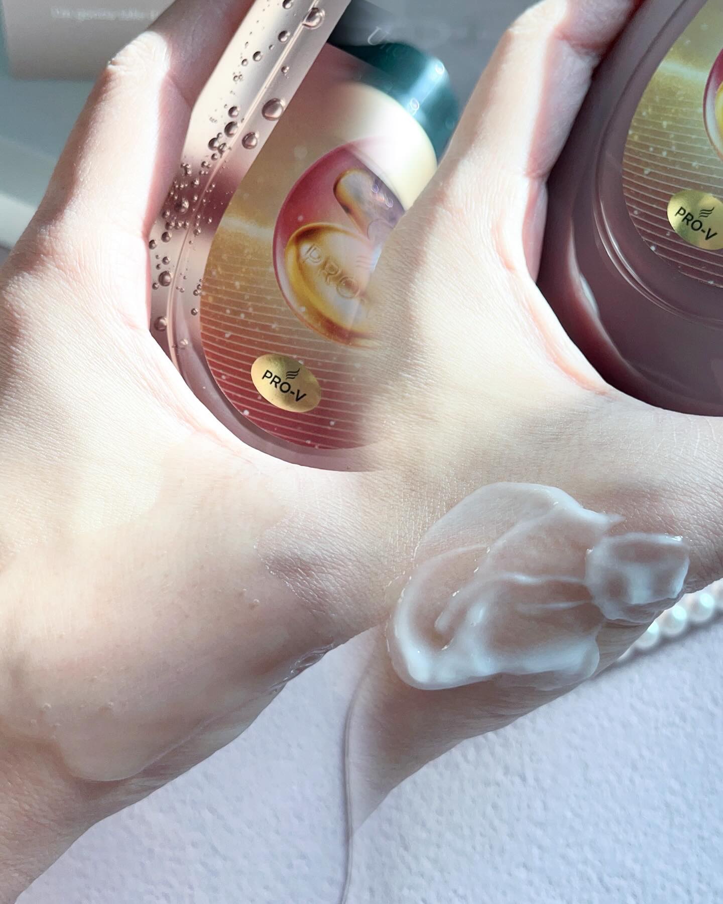 ミラクルズ うねりコントロール&リペア ボンドリペア シャンプー/トリートメント/パンテーン/市販シャンプーを使ったクチコミ（2枚目）