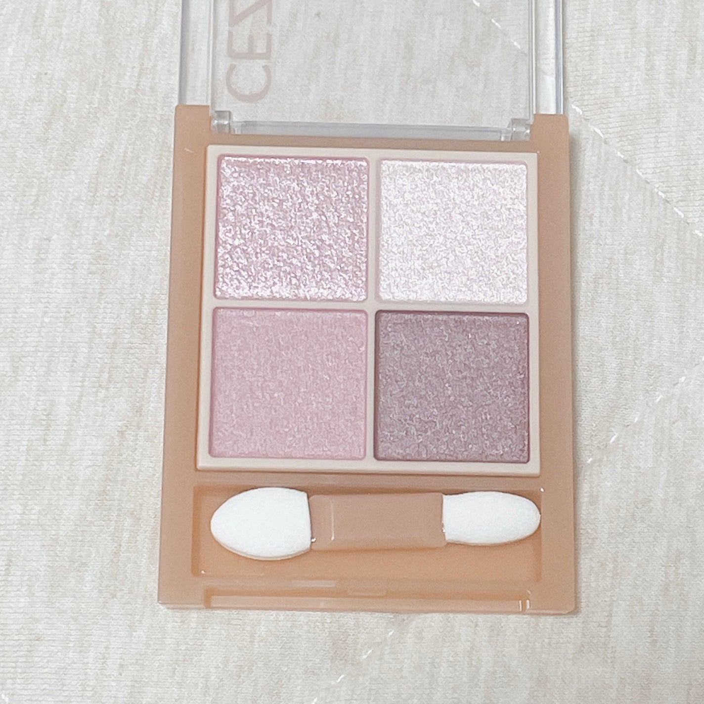 ベージュトーンアイシャドウ/CEZANNE/アイシャドウパレットを使ったクチコミ(3枚目)