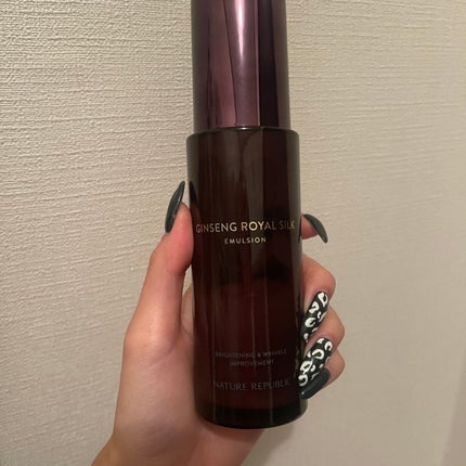 ネイチャーリパブリック ジンセンロイヤルエマルジョンのクチコミ「
皆様こんばんはʕ๑•ɷ•๑ʔ
毎回ですが不定期投稿続きとなります……
お手隙の際ご覧頂けると.....」(1枚目)