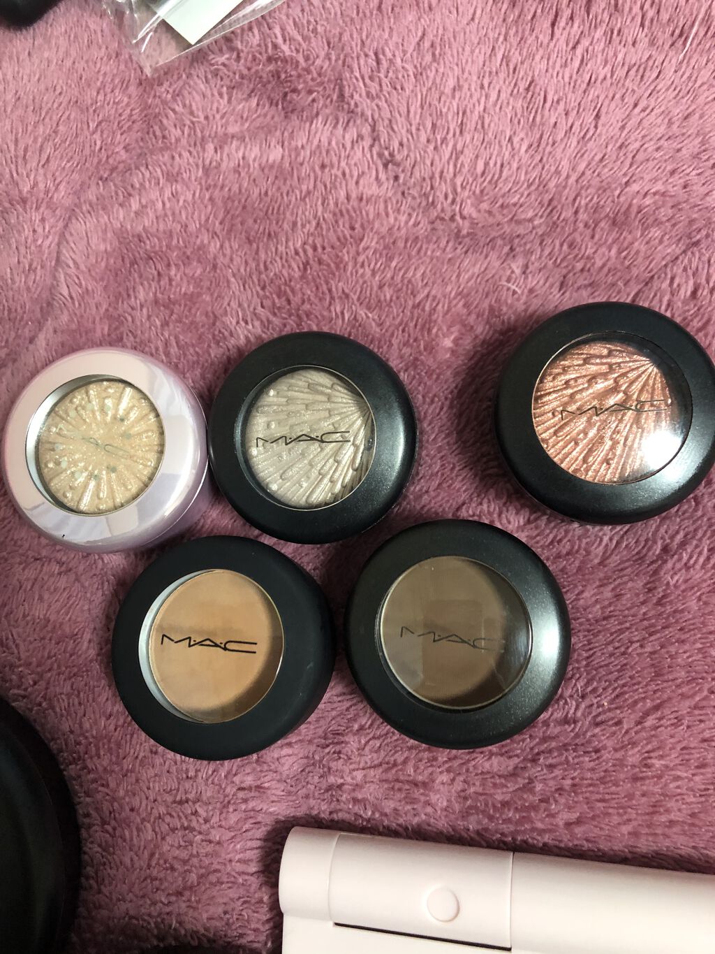 スモール アイシャドウ/M・A・C/単色アイシャドウを使ったクチコミ（1枚目）
