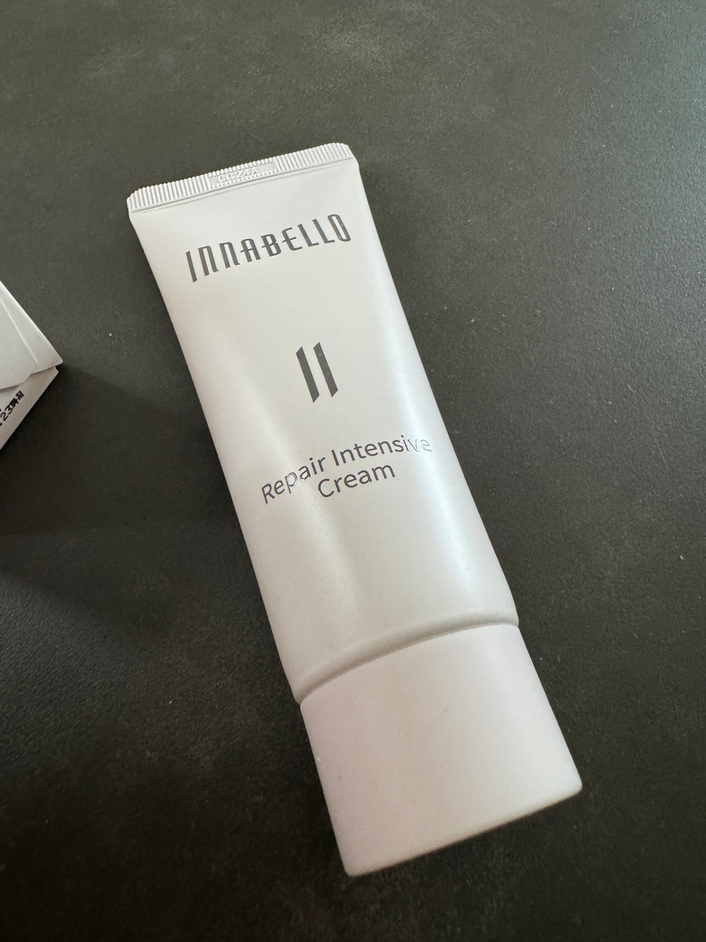 Kelly on LIPS 「イナベロのリペアインテンシブクリームは、乾燥やダメージを受けた..」(1枚目)