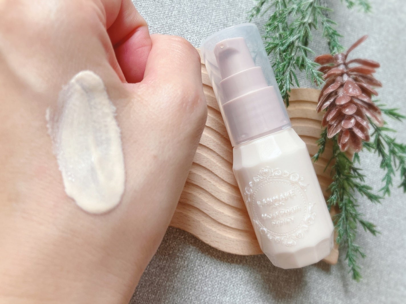 モイストプリズムプライマー/キャンメイク/化粧下地を使ったクチコミ(4枚目)