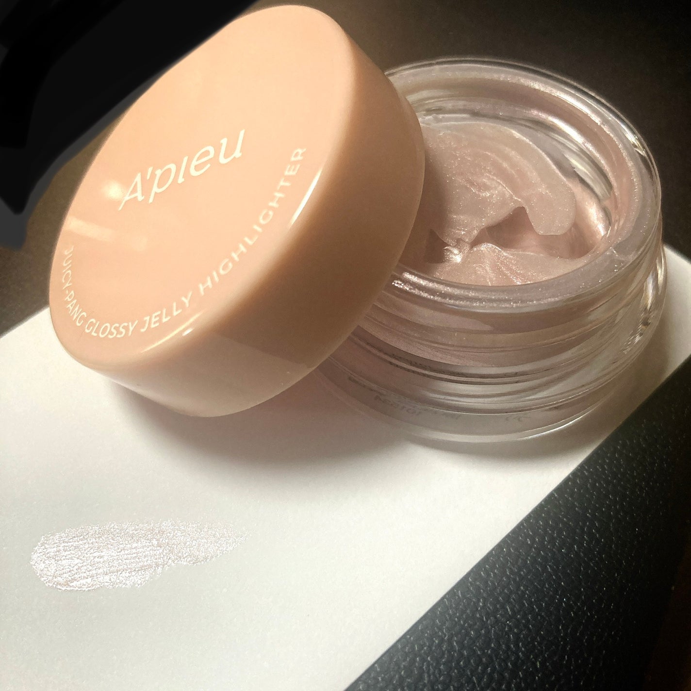ジューシーパン グロッシージェリーハイライター/A’pieu/クリームハイライトを使ったクチコミ(1枚目)